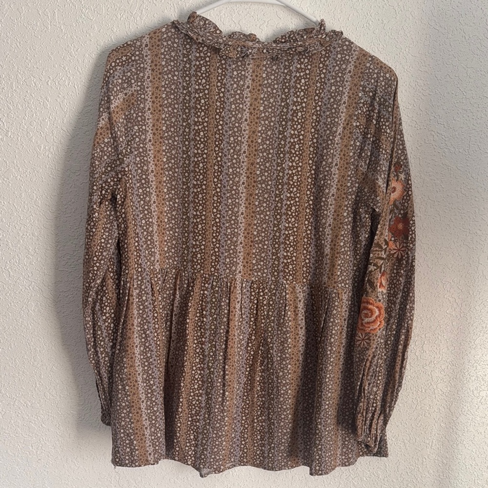 ❗️SOLD ❗️Savanna Jane Floral Embroidered Blouse - Brown and Orange - Picture 5 of 5
